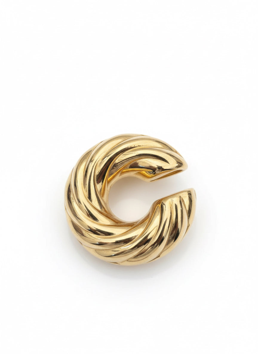 The Bold Gold Earcuff
