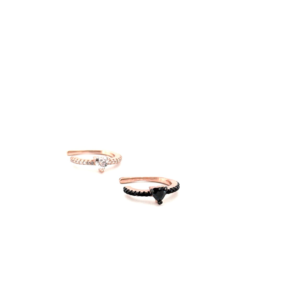 The Small Heart Earcuff